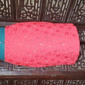 Ann Taylor size 4 bright coral lace pencil skirt